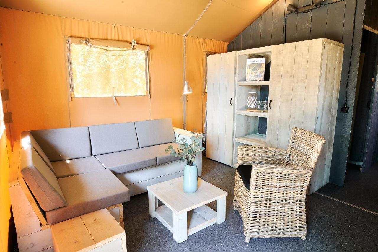 Отель Glamping Renswoude Экстерьер фото