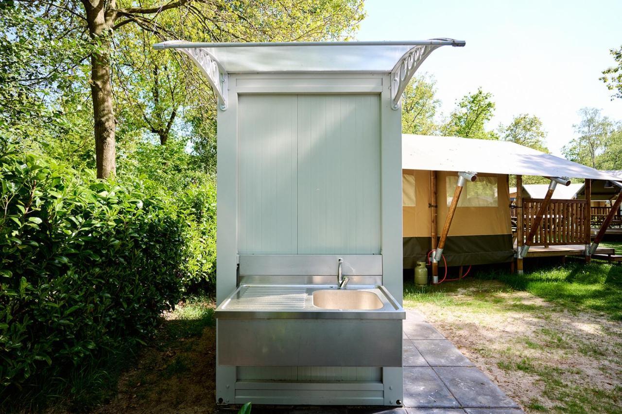 Отель Glamping Renswoude Экстерьер фото