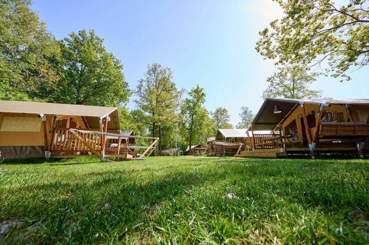 Отель Glamping Renswoude Экстерьер фото